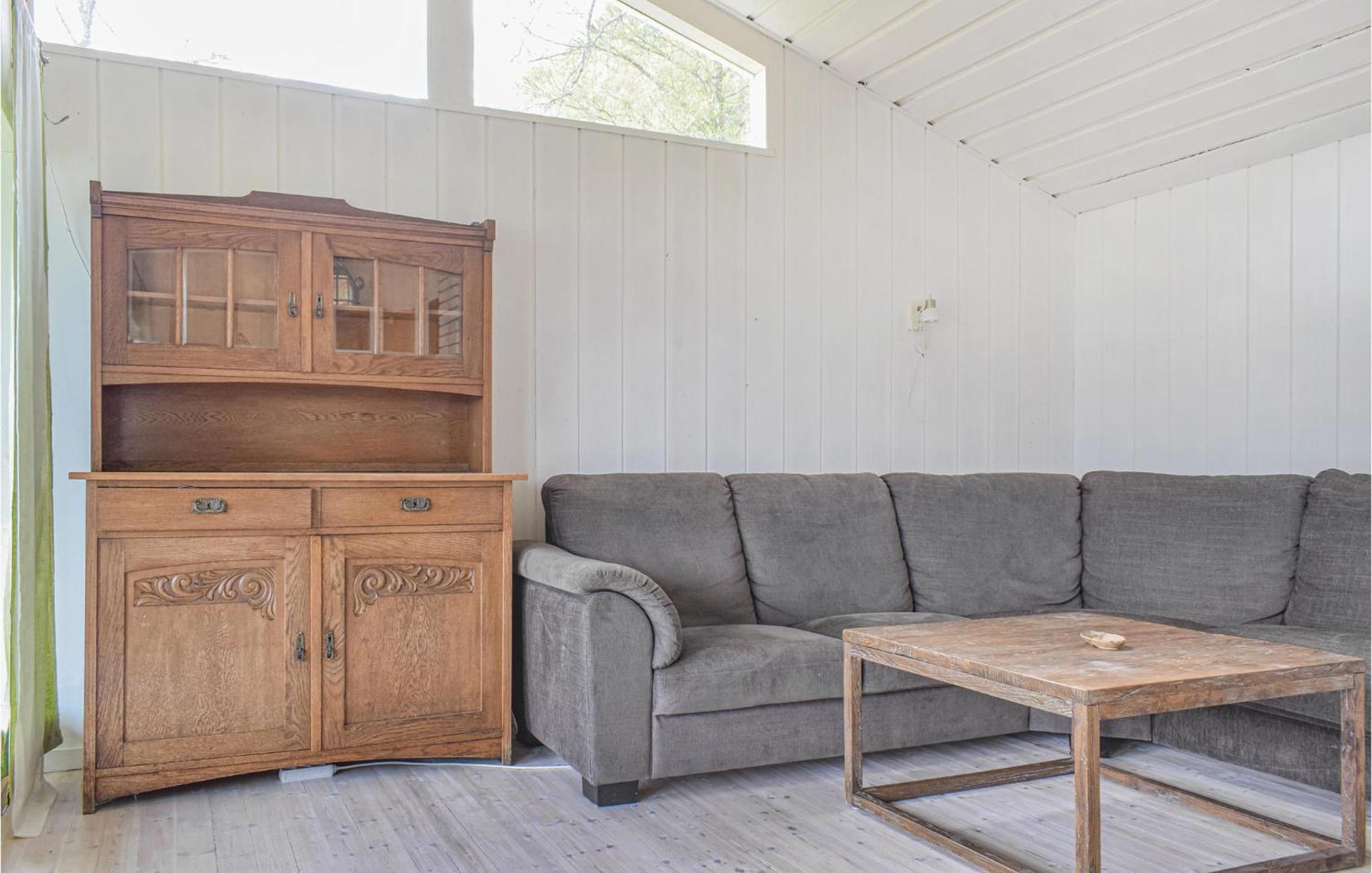Beautiful Home In Vallavik With Kitchen Bu Esterno foto